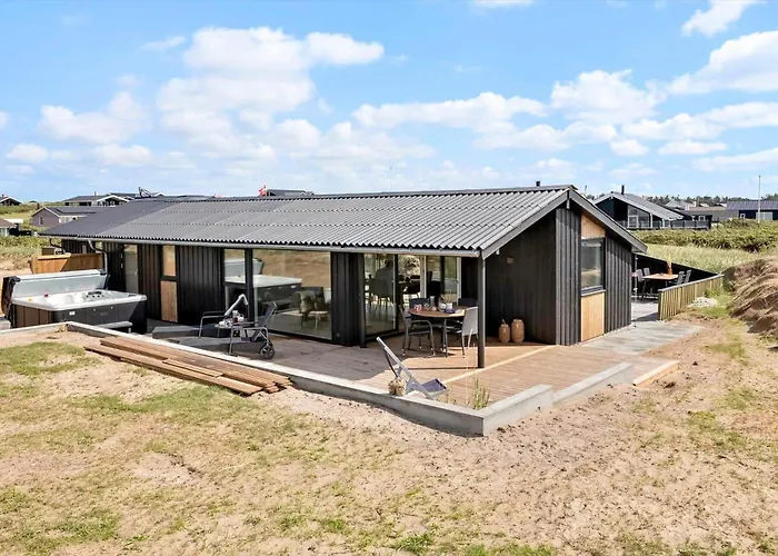 Lk2176-lokken-tranevej-17 Løkken