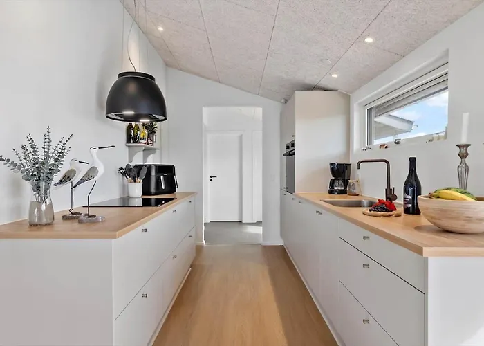 Lk2176-lokken-tranevej-17 * Løkken