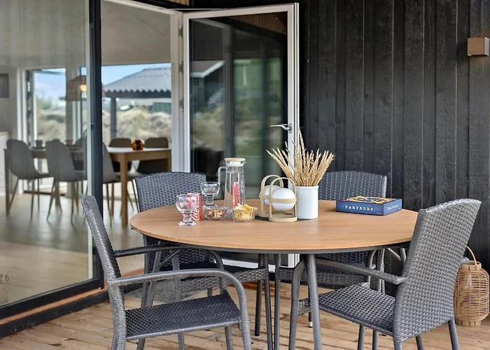 Lk2176-lokken-tranevej-17 * Løkken